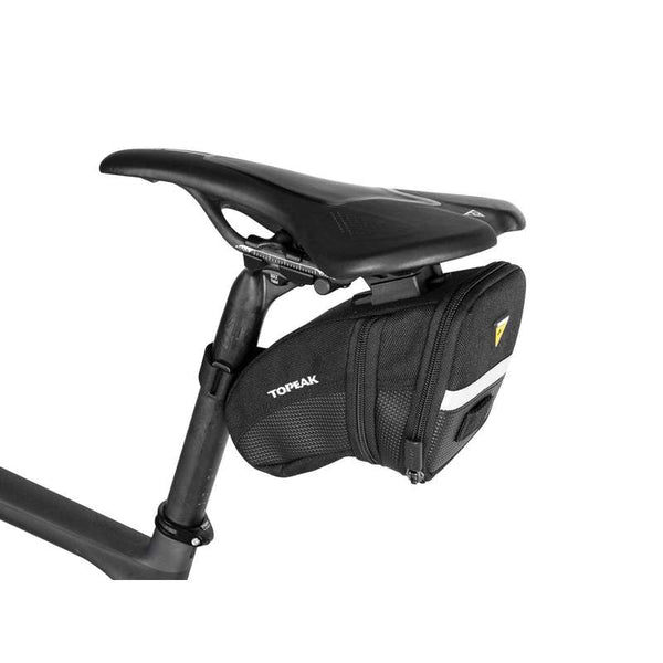 Aero Wedge Pack (w/ Fixer F25, medium)